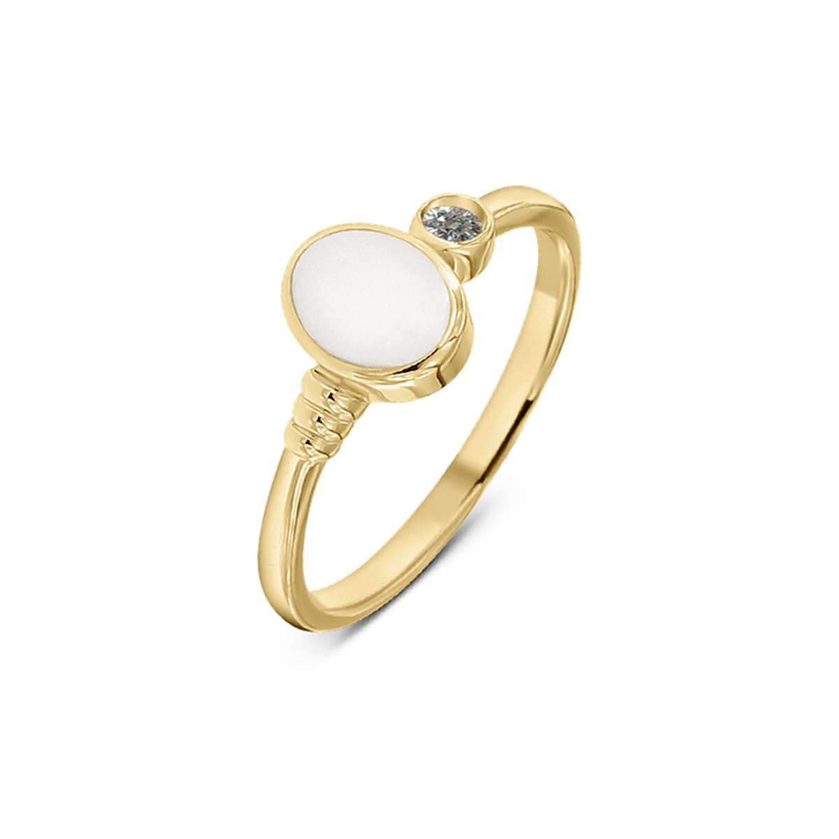 Elisa Muttermilchring in Gelbgold mit ovalem Muttermilchstein und Lab-Grown-Diamant als April-Geburtsstein