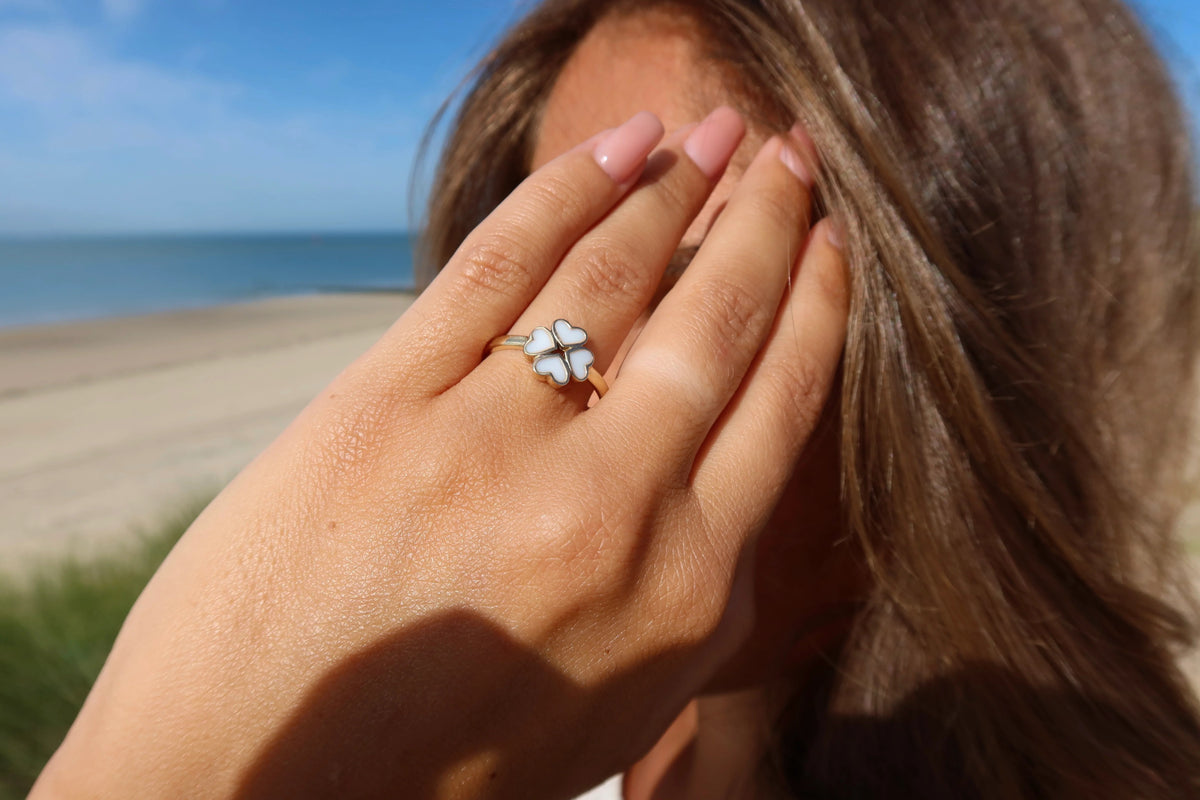 Lucy | Muttermilchring Gold