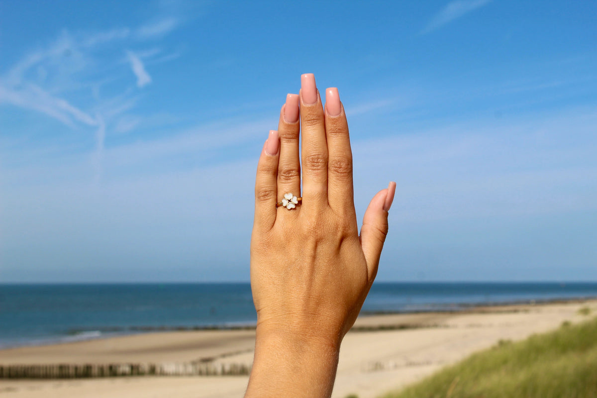 Lucy | Muttermilchring Gold