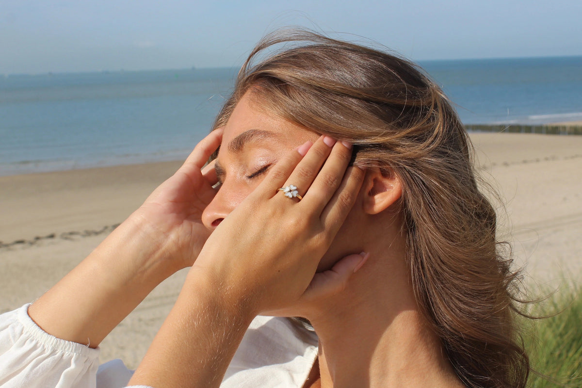 Lucy | Muttermilchring Gold